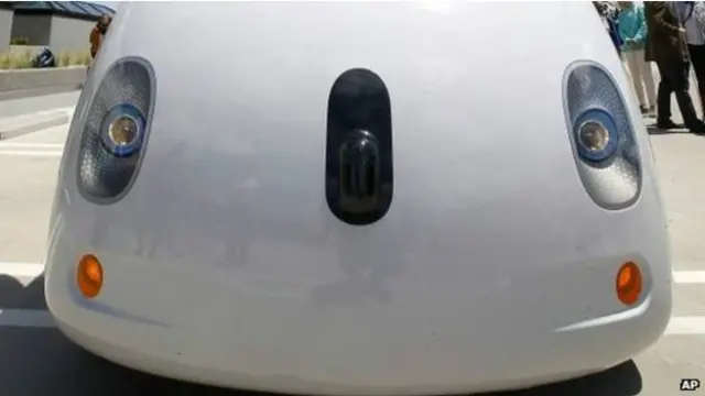 谷歌和德尔菲都在实地测试无人驾车软件应对实际交通情况的水平。