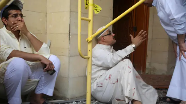 اس دھماکے میں میں کم سے کم 25 افراد ہلاک اور 200 کے قریب زخمی ہو گئے ہیں۔