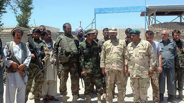 امنیتي چارواکي وايي، په دغه جګړه کې بهرني سخت دریځي د طالبانو تر څنګ د افغان ځواکونو پر وړاندې جنګېږي