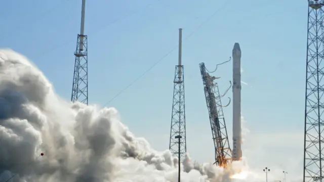 запуск ракеты Falcon 9