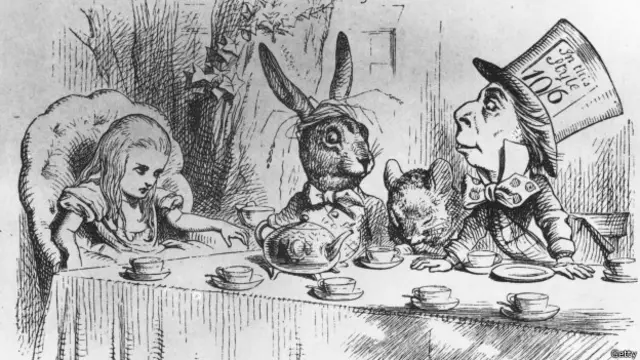 Una escena de Alicia en el país de las maravillas