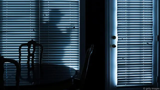 Темная фигура вора