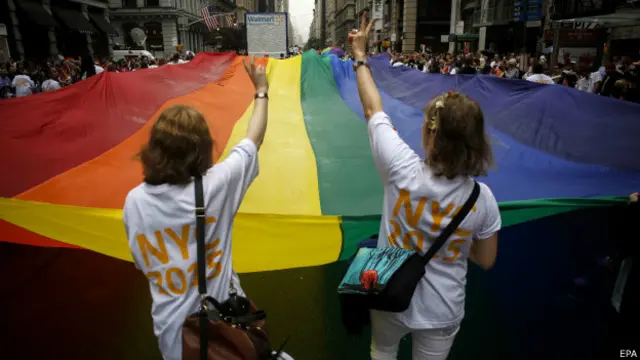 Радужный флаг