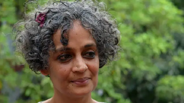 अरुणधति रॉय