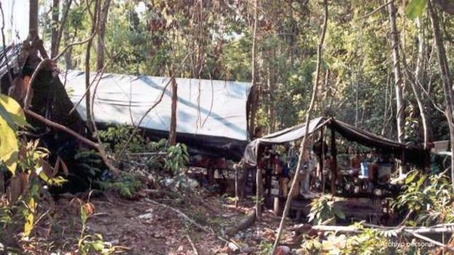 Alojamiento de trabajadores esclavos en la selva brasileña de Mato Grosso