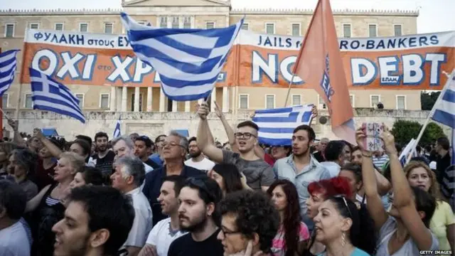 Греция, толпа демонстрантов