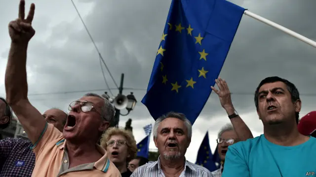 Митинг в Афинах