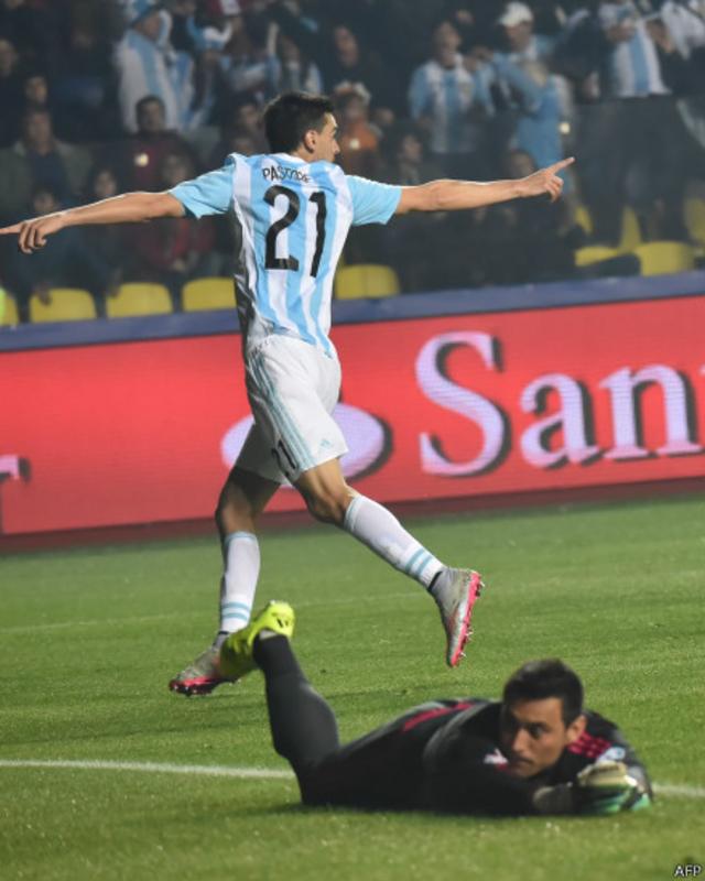 Javier Pastore fue el socio ideal para Messi en el partido. 