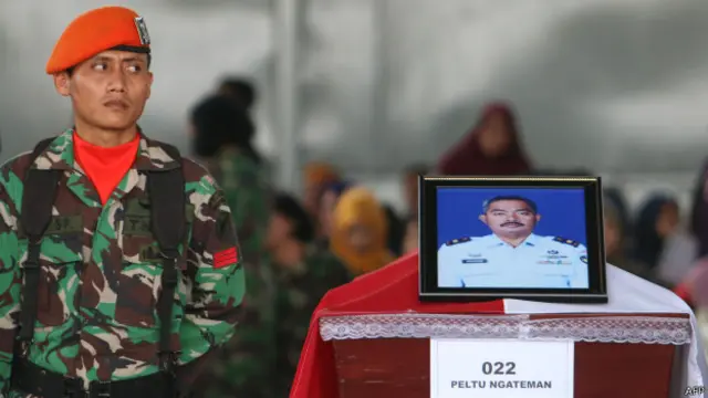 Dari ratusan jenazah korban jatuhnya pesawat Hercules di Medan, puluhan di antaranya telah diidentifikasi.