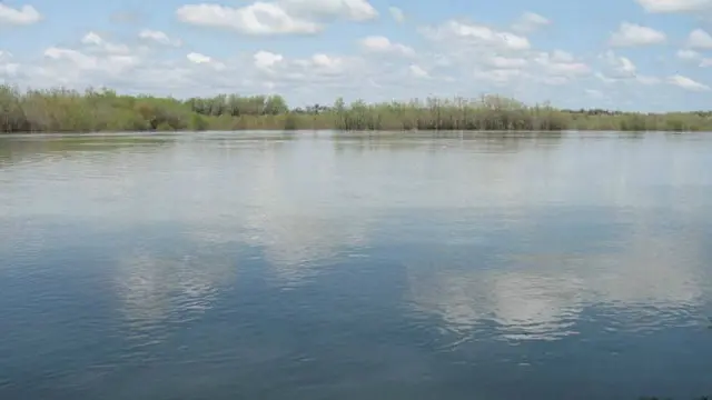 Onam oglining katta sikini koradi