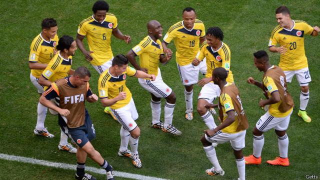 El baile que hizo famoso Colombia en el pasado Mundial de Brasil 2014.