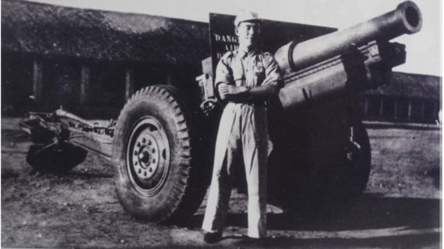 郝柏村在抗战期间曾经担任国军炮兵连长（郝柏村提供）