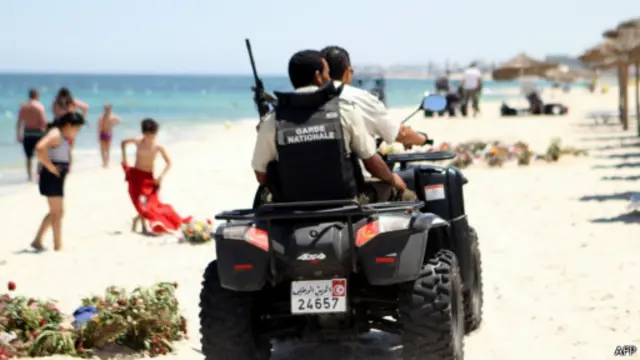 در پی حمله به جهانگردان خارجی تدابیر امنیتی ویژه در مراکز تفریحی تونس به اجرا گذاشته شده است
