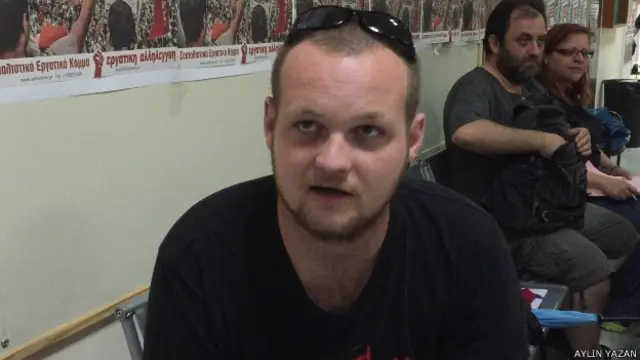 Turiz işletmeciliği okuyan Lukas referandumun ülkede sınıfsal bir ayrım olacağı görüşünde.