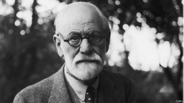 Sigmund Freud creía que los orgasmos vaginales sustituían a los alcanzados mediante la estimulación del clítoris en las mujeres maduras.