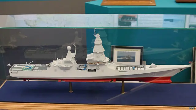 Макет эсминца проекта 23560 "Лидер" на стенде ВМФ форума "Армия" 