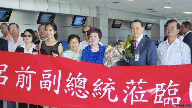 吕秀莲周四由南美厄瓜多返台途中过境巴拿马，在8小时逗留期间与台侨及留学生代表交流。