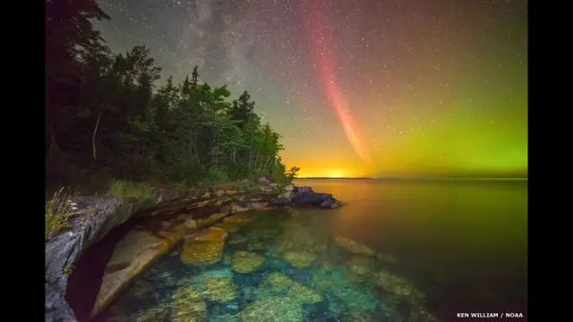"Протонная дуга над озером Великое", Кен Уильям