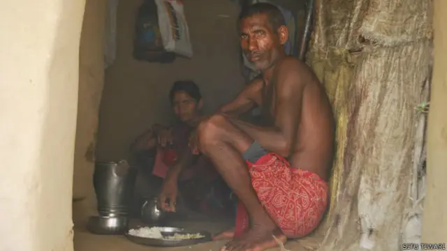 بہت سے غریبوں کو بینک کی وجہ سے پیٹ بھر کھانا نصیب ہو رہا ہے