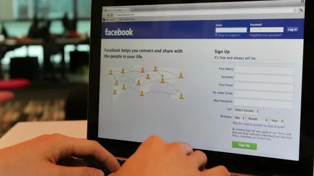 بیشترین کاربران شبکههای اجتماعی در افغانستان از فیسبوک استفاده می کنند