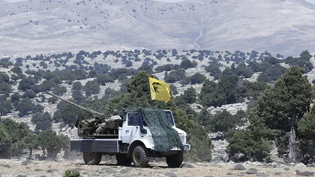 گروه حزب الله که به همراه ارتش سوریه علیه نیروهای اسلامگرا در جنگ هستند، در ماههای اخیر حملاتشان را به ارتفاعات قلمون در منطقه مرزی لبنان-سوریه معطوف کردهاند