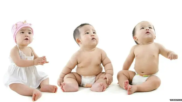  کمپنی نے حال ہی میں کئی نوجوان خواتین کو بھرتی کیا ہے اور انھیں خدشہ ہے کہ ایک ہی وقت میں کئی خواتین زچگی کی وجہ سے چھٹی پر ہوں گی