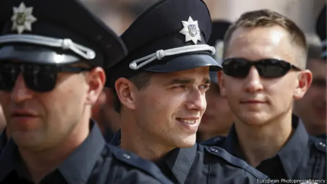 Поліцейські