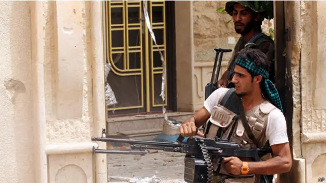 عناصر "الحشد الشعبي" في بيجي