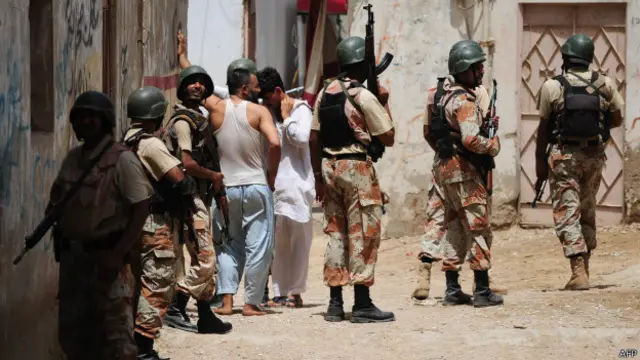 گرفتار ہونے والے 80 ہزار ملزمان میں قتل، دہشت گردی کے دیگر جرائم میں ملوث 15 سو سے زائد ملزمان بھی شامل ہیں