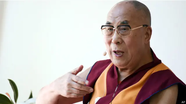 ستبدأ الاحتفالات بكلمة يلقيها الدلاي لاما يوم الأحد يتناول فيها موضوع "ايقاظ الشعور بالرأفة" و"القدرة التغييرية للفن والابداع"