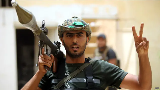 أحد مقاتلي "الحشد الشعبي" في بيجي