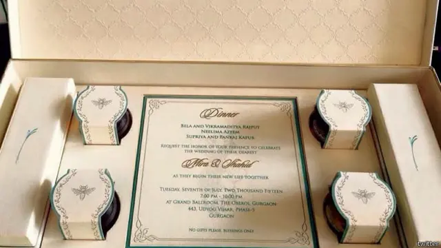 د واده میلمستیا لپاره تر ۵۰۰ پورې مېلمنو ته بلنلیک استول شوی دی