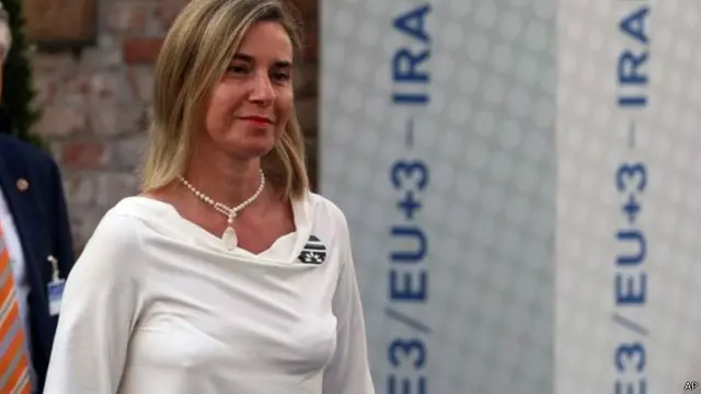 مفوضة العلاقات الخارجية في الاتحاد الأوروبي فريدريكا موغريني تؤكد أن أجواء المحادثات كانت "بناءة وإيجابية".