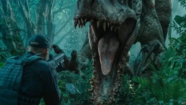 ڈائناسور سیکیول گذشتہ چار ہفتوں سے پہلے نمبر ہر ہے