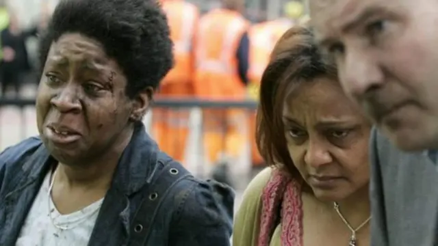 Lebih dari 700 orang mengalami cedera dalam serangan bom bunuh diri di London, 7 Juli 2005.