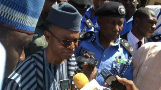 دعا حاكم ولاية كادونا النيجيرية الناس الى اليقظة في الأسابيع المقبلة. 