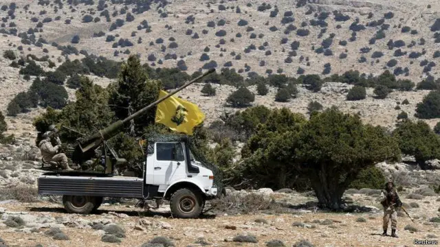 شامی افواج نے حزب اللہ کے جنگجوؤں کی مدد سے لبنانی سرحد سے منسلک قالعمون پہاڑیوں پر واقع زبدانی کا محاصرہ کر رکھا ہے