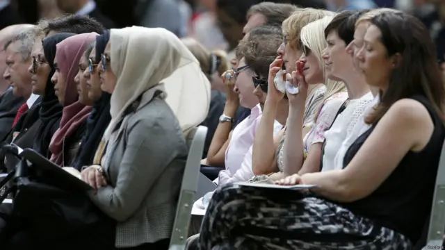 Peringatan serangan bom di London