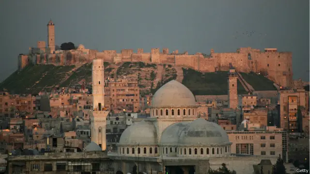 صورة لقلعة حلب الأثرية التُقطت عام 2006