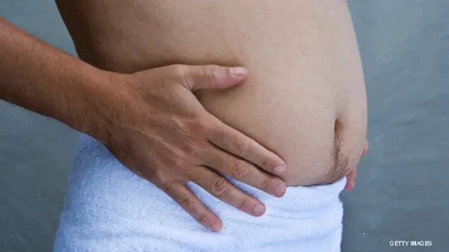 Hombre con sobrepeso