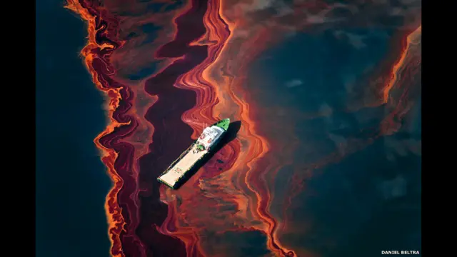 डेनियल बेल्ट्रा, ऑयल स्पिल