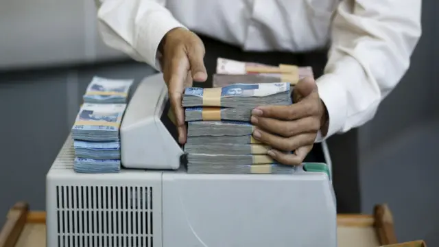 Menko Perekonomian : Rupiah saat ini belum capai nilai fundamentalnya.