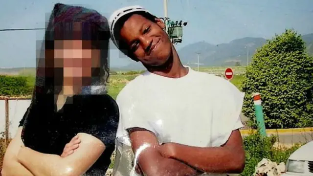 اوراہم گذشتہ سال غزہ کی 50 روزہ لڑائی کے دو ہفتے بعد سات ستمبر کو غیرقانونی طریقے سے غزہ پہنچے تھے 