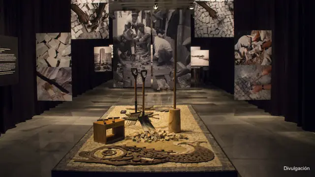 Exposición sobre las aceras de Río de Janeiro en el Museo Histórico Nacional de la ciudad.