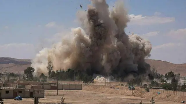 تنظيم الدولة الإسلامية استولى على تدمر من الجيش السوري الشهر الماضي.