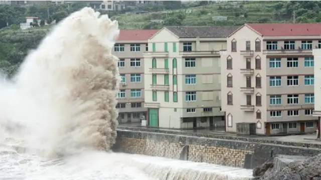 Đây có thể là cơn bão lớn nhất đi qua tỉnh Chiết Giang kể từ năm 1949
