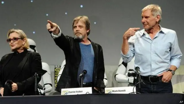 فورد ومارك هاميل وكاري فيشر أبطال ثلاثية حرب النجوم شاركوا في مؤتمر سان دييغو كوميك-كون في كاليفورنيا 