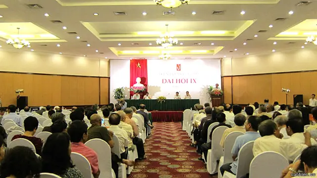 Đại hội lần thứ 9 Ban chấp hành Trung ương Hội nhà văn Việt Nam do nhà nước công nhận nhóm họp từ ngày 09-11/7/2015 tại Hà Nội.