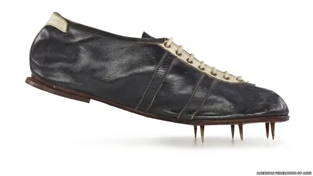 Ботинок Gebrüder Dassler Schuhfabrik 1936-го года