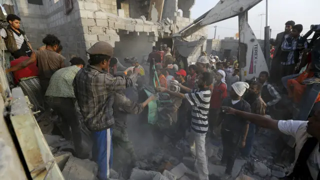 چھ ہزار سے زیادہ یمنی مارے جا چکے ہیں جو تمام فضائی حملوں میں ہلاک نہیں ہوئے۔